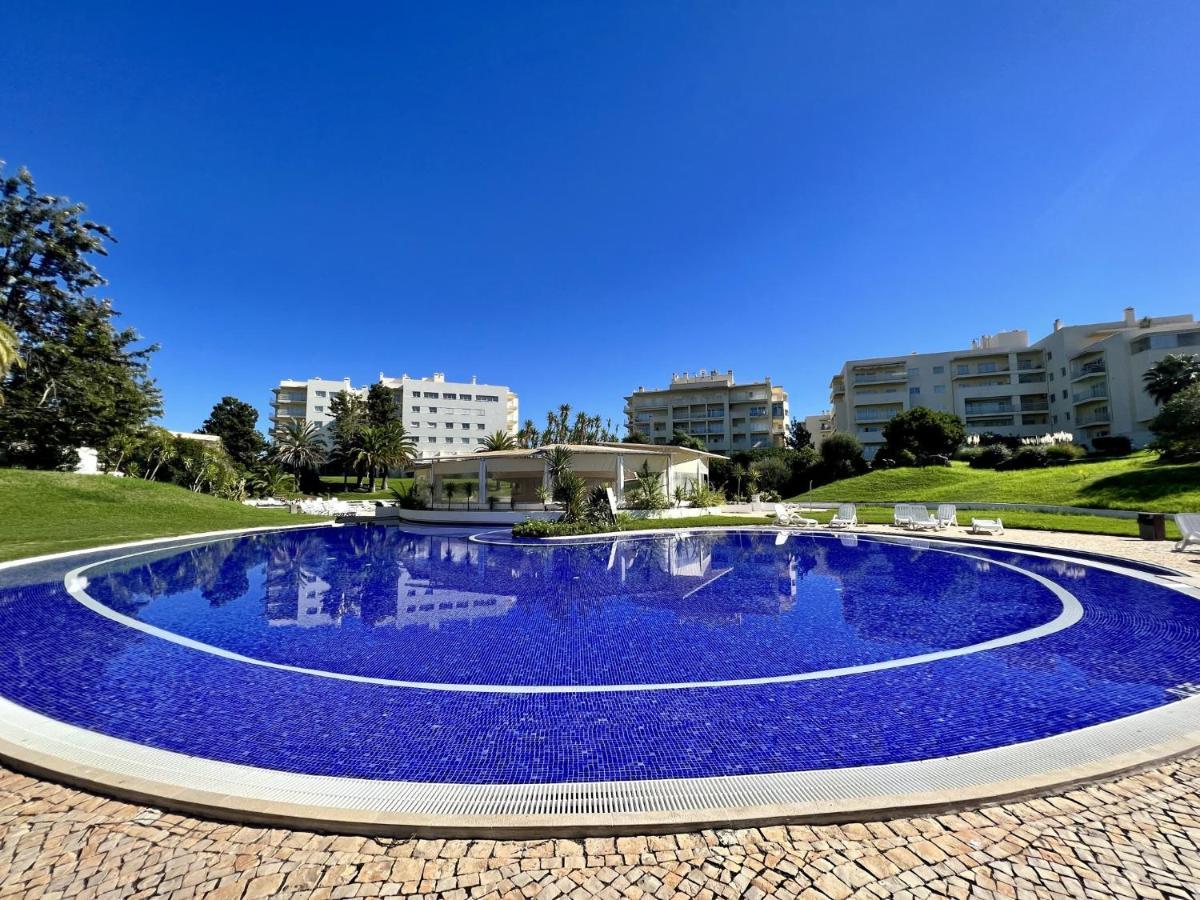 Alvor Paradise With Pool By Homing Exterior photo